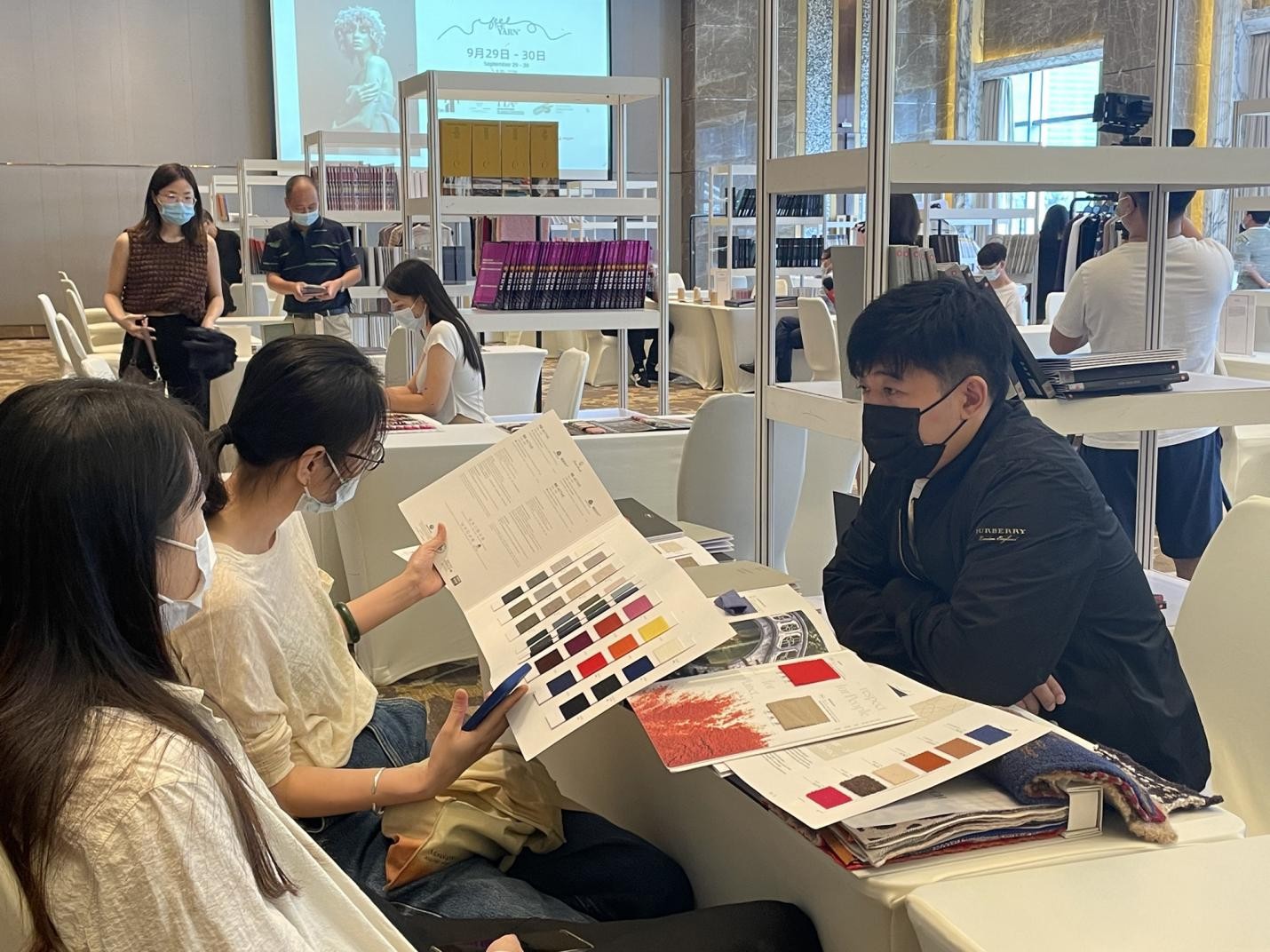 意大利纱线亮相中国:深圳意大利纱线展